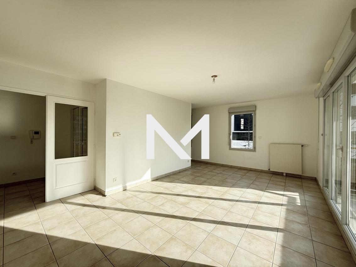 MEYLAN - APPARTEMENT 3 PIÈCES - Photo 2