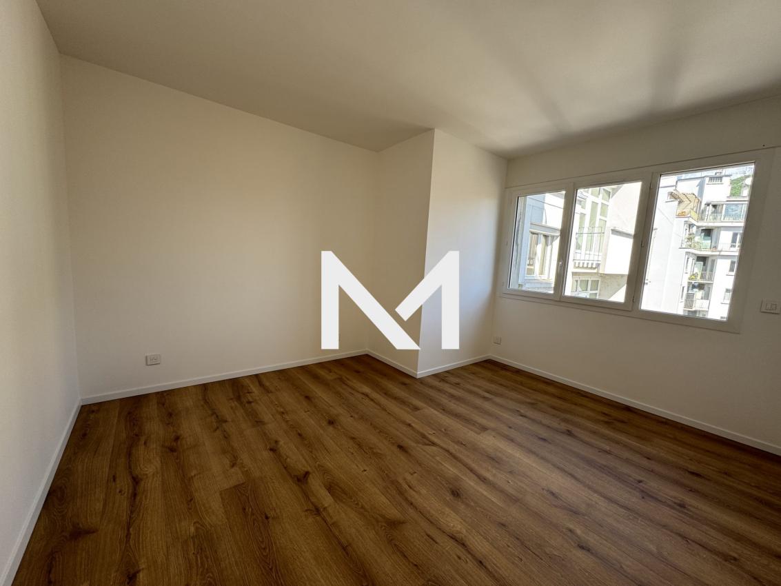 GRENOBLE SAINT JOSEPH - ETAGE ELEVE - 4 CHAMBRES - Photo 6