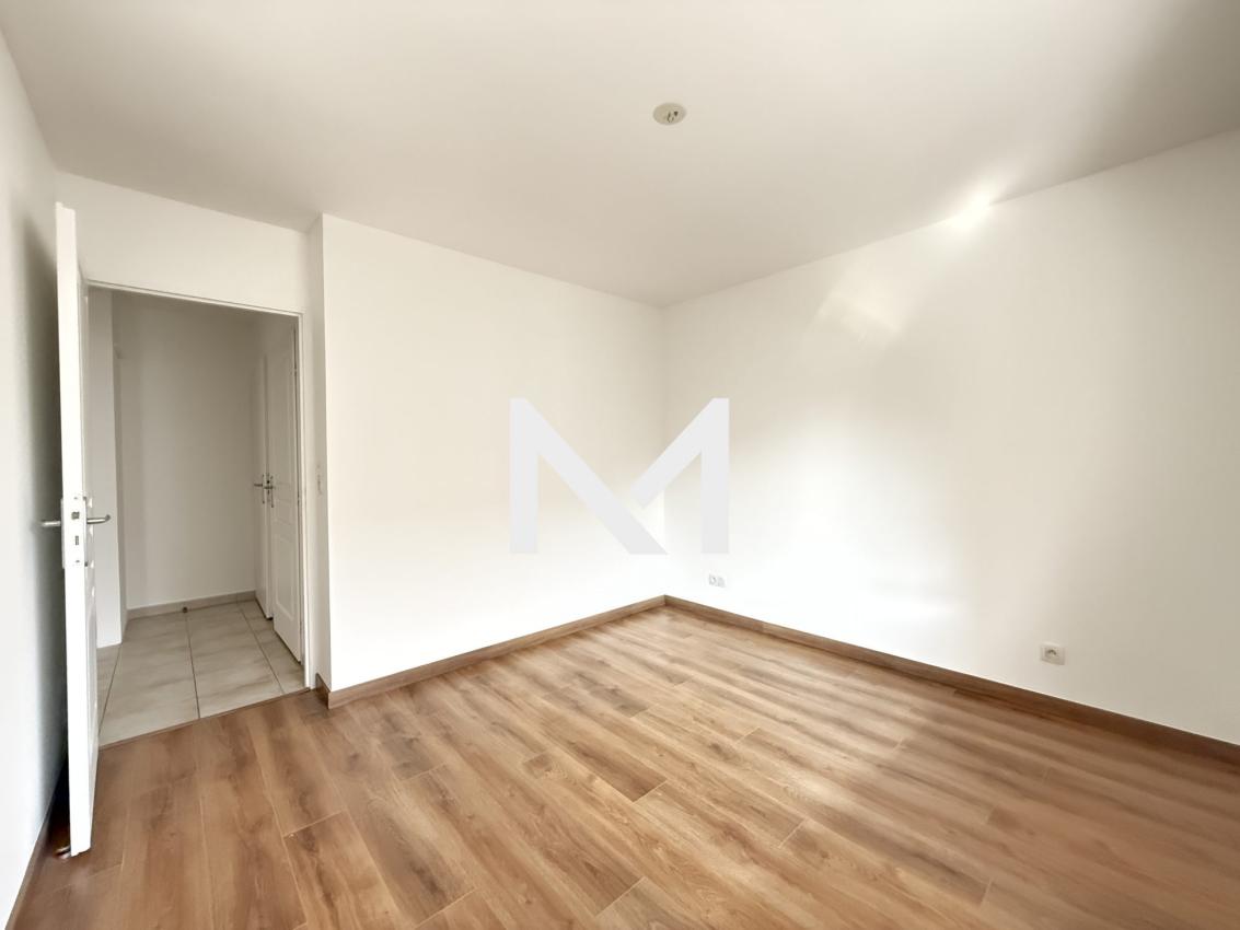 MEYLAN - APPARTEMENT 3 PIÈCES - Photo 7