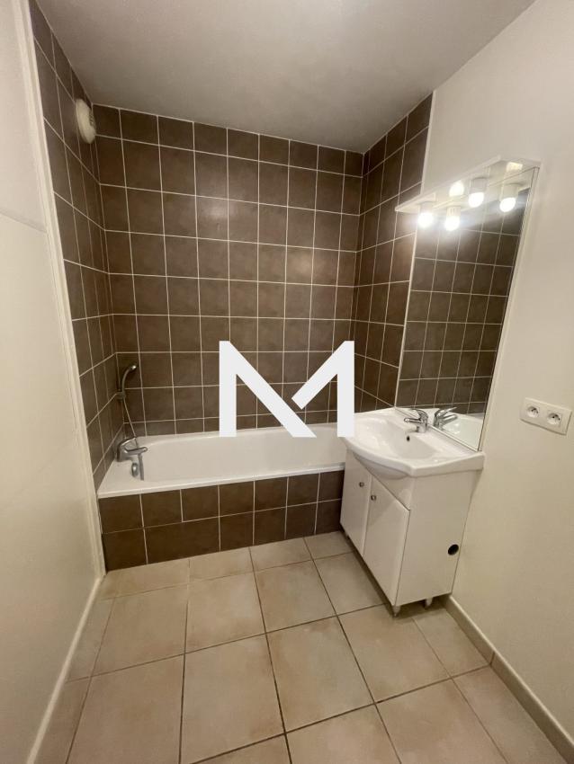 MEYLAN - T3 AVEC BALCONS - Photo 6
