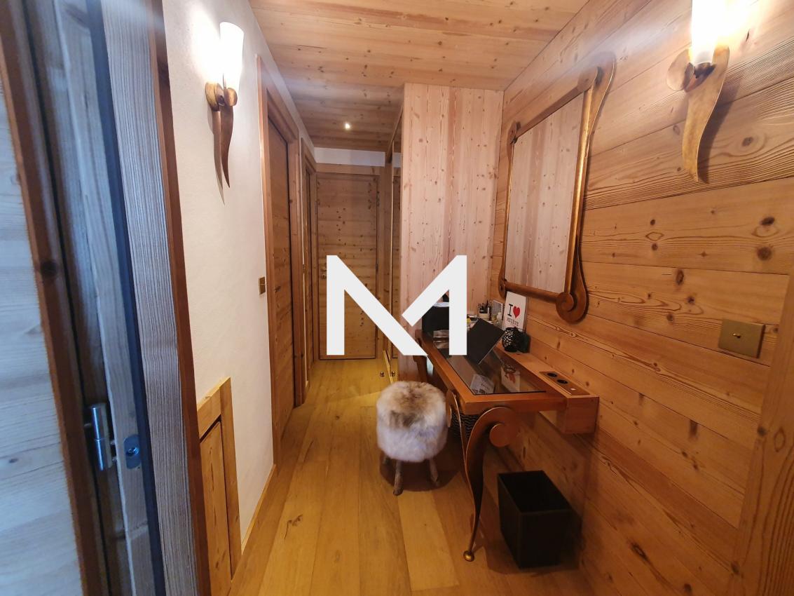 MEGEVE T3 AVEC TERRASSE ET STATIONNEMENTS - Photo 6