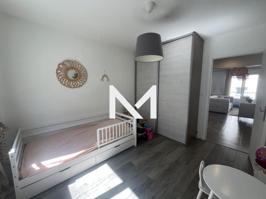 GRENOBLE - T4 - BALCONS - EXCELLENT ETAT - Photo 8