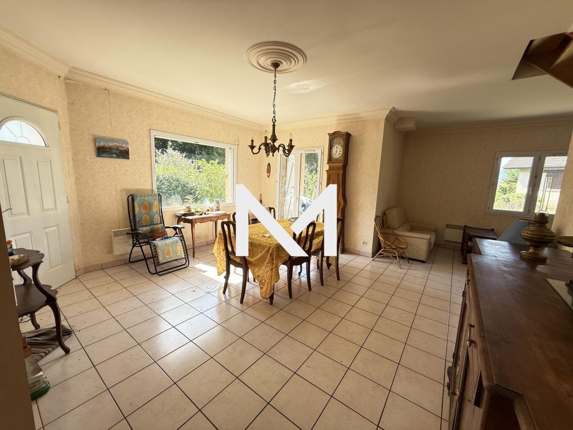 Vaulnaveys-le-Haut - Maison à rénover - Super emplacement - Photo 3