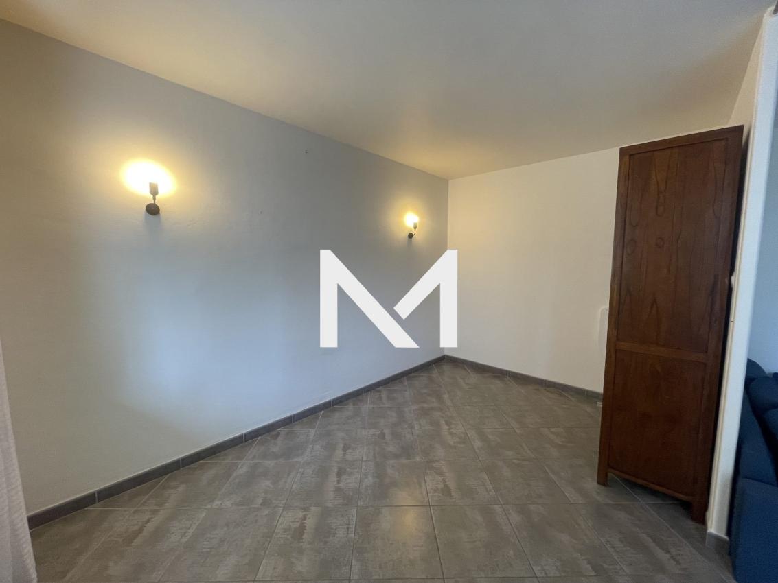 ILE VERTE - 16 RUE SAINT FERJUS - T4 MEUBLE - Photo 4