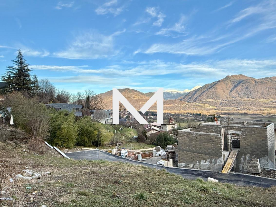 TERRAIN CONSTRUCTIBLE - LE TOUVET - Photo 2 TERRAIN CONSTRUCTIBLE - LE TOUVET - Photo 2