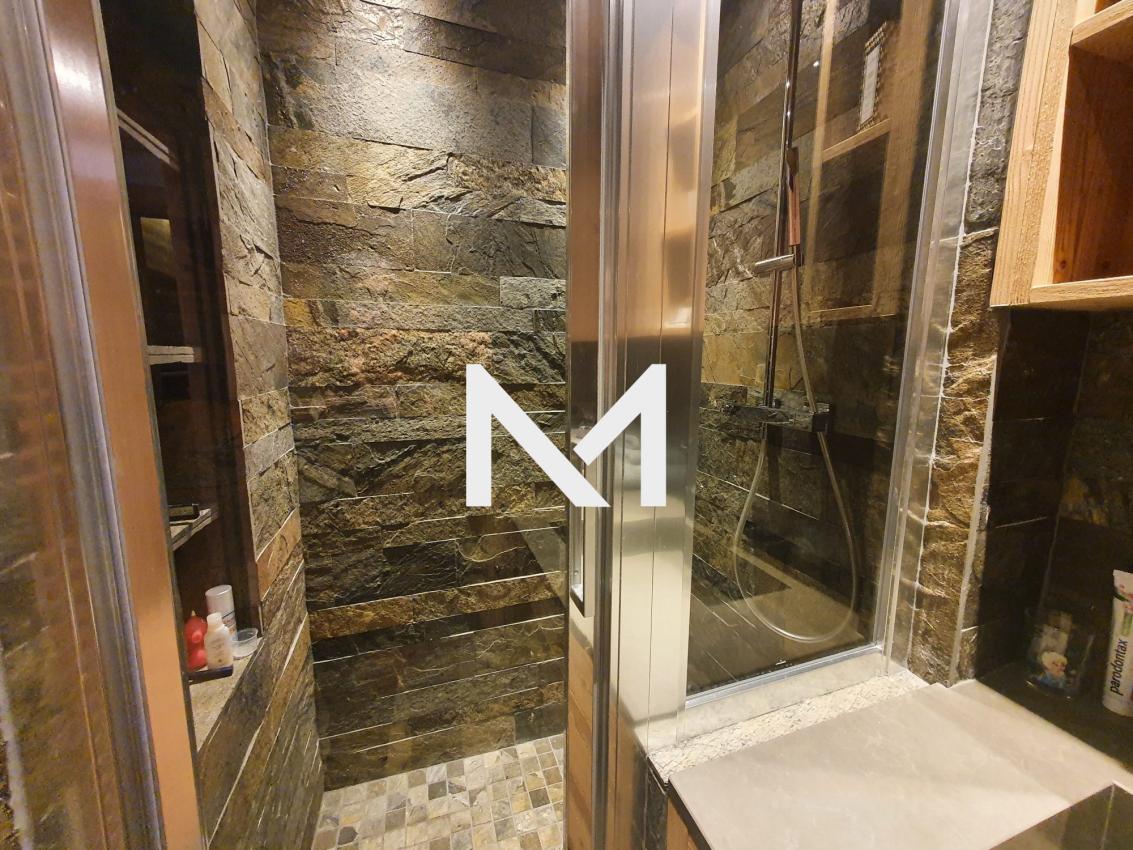 MEGEVE T3 AVEC TERRASSE ET STATIONNEMENTS - Photo 9