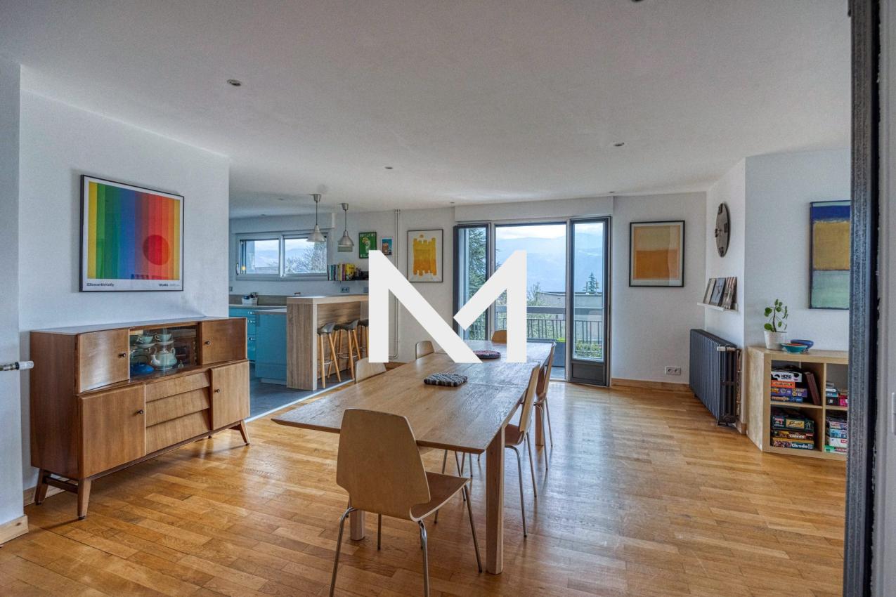 MAISON FAMILLIALE AVEC PISCINE - Photo 9