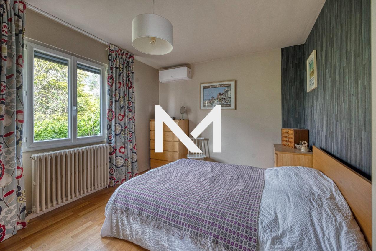 MAISON FAMILLIALE AVEC PISCINE - Photo 11