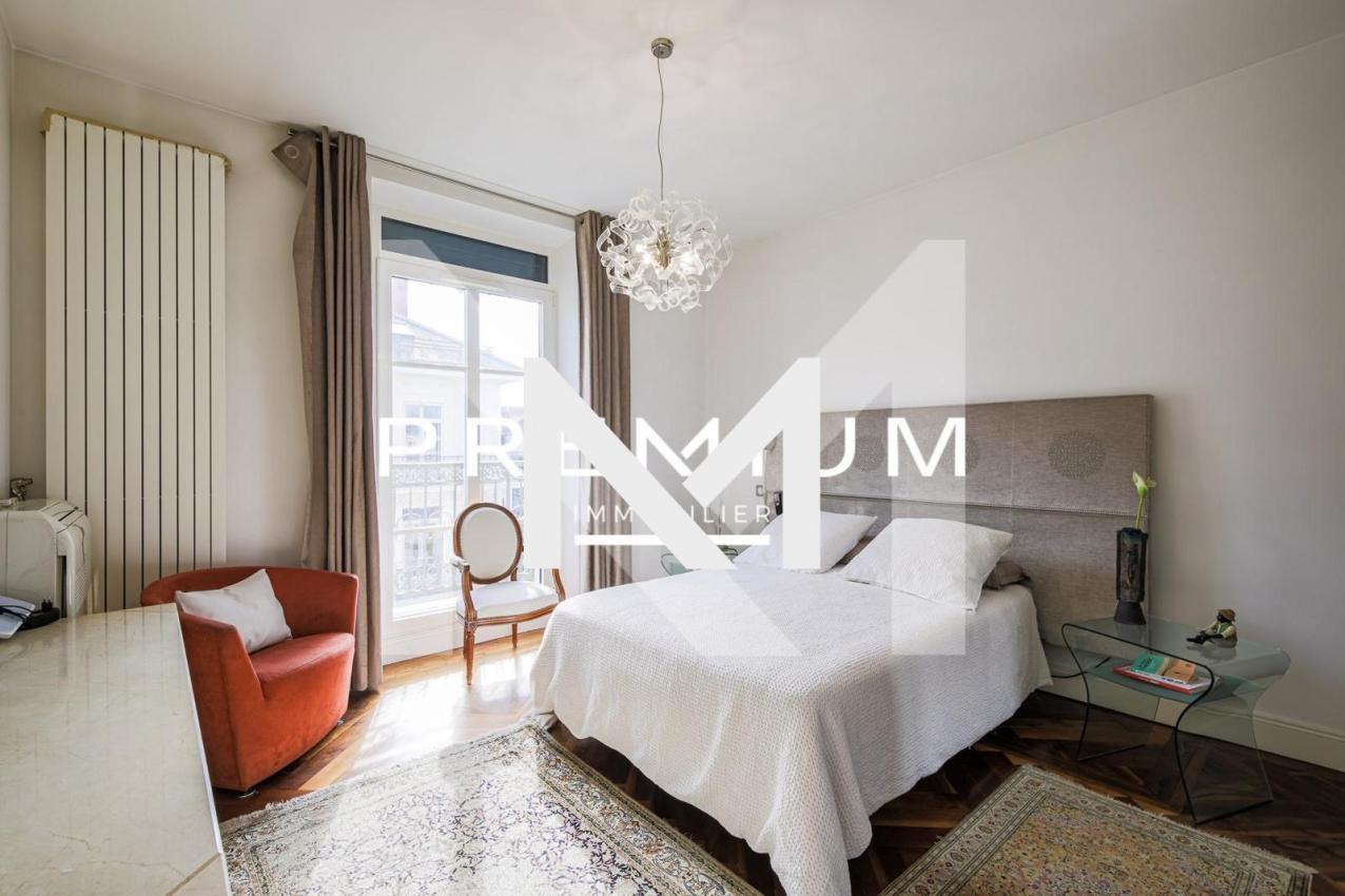 GRENOBLE VICTOR HUGO - T4 MEUBLE DERNIER ETAGE - Photo 8