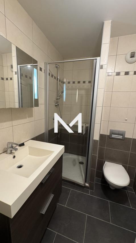 GRENOBLE VICTOR HUGO BERRIAT STUDIO STANDING - Photo 3