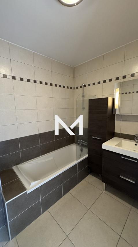 VICTOR HUGO BERRIAT DERNIER ETAGE DUPLEX AVEC TERRASSES - Photo 6