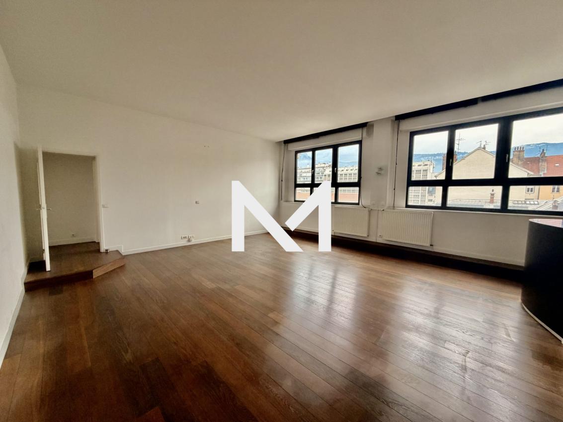 HYPER CENTRE - RUE MARECHAL DODE - GRAND T3 A LOUER - Photo 3