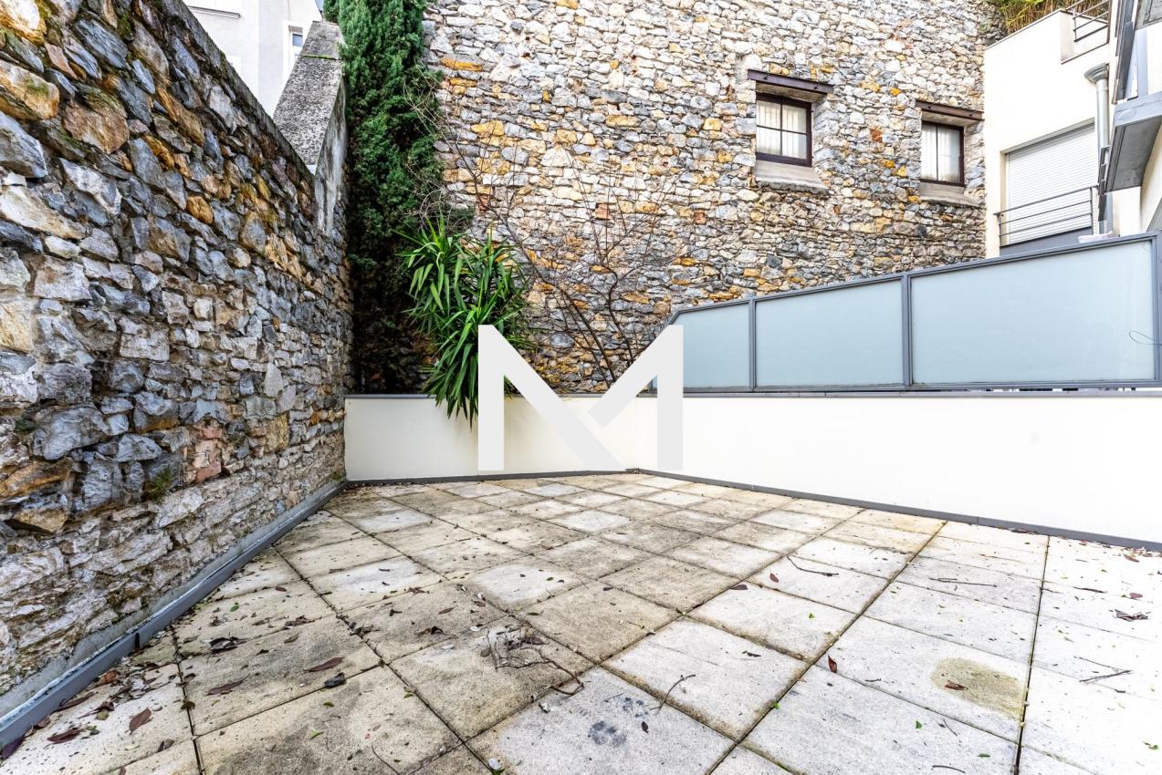 GRENOBLE VICTOR HUGO BERRIAT T4 AVEC TERRASSE - Photo 1
