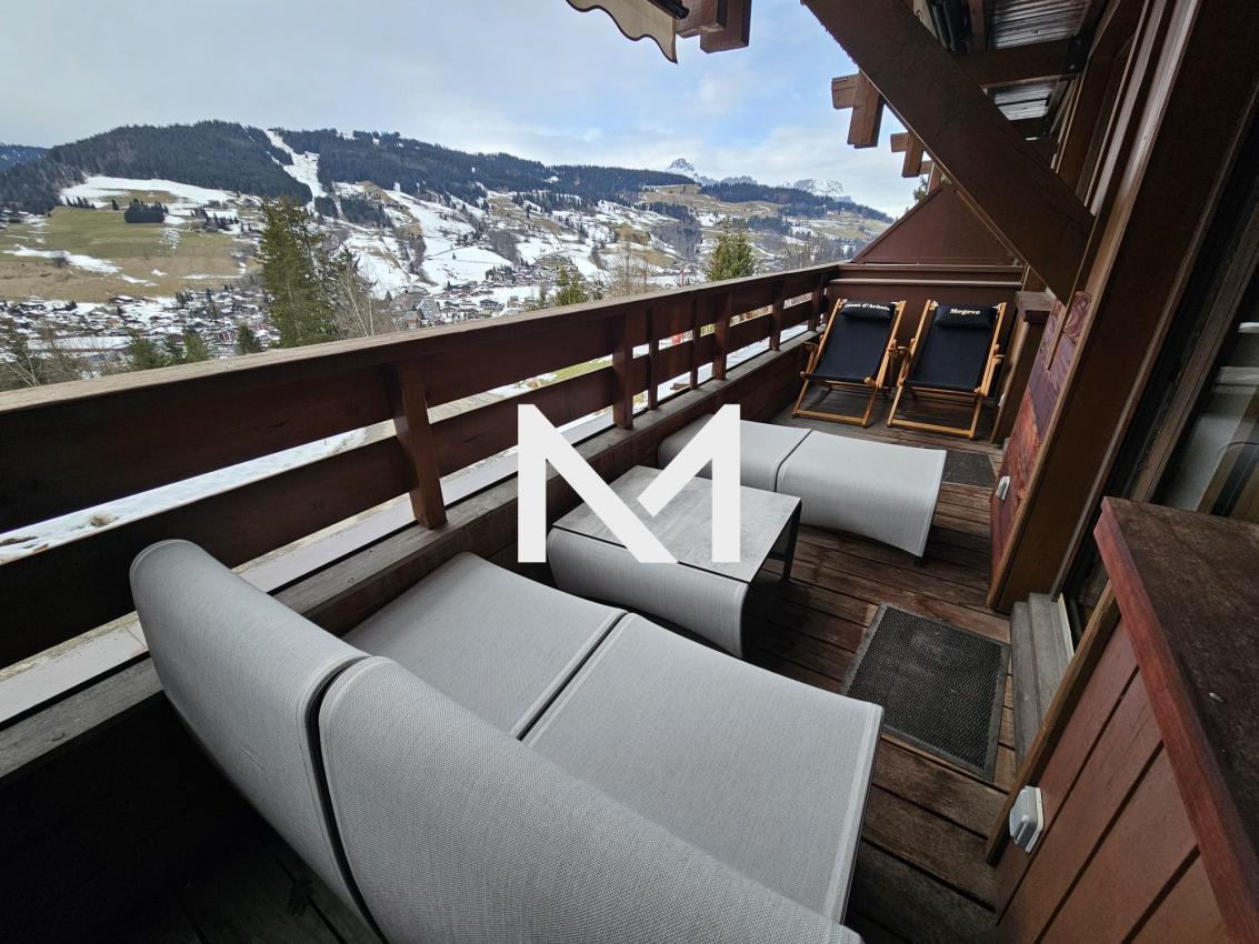 MEGEVE T3 AVEC TERRASSE ET STATIONNEMENTS - Photo 3