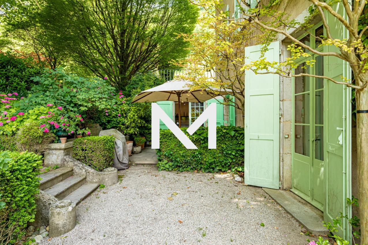 MAISON DE MAITRE AVEC PARC - NOYAREY - Photo 8