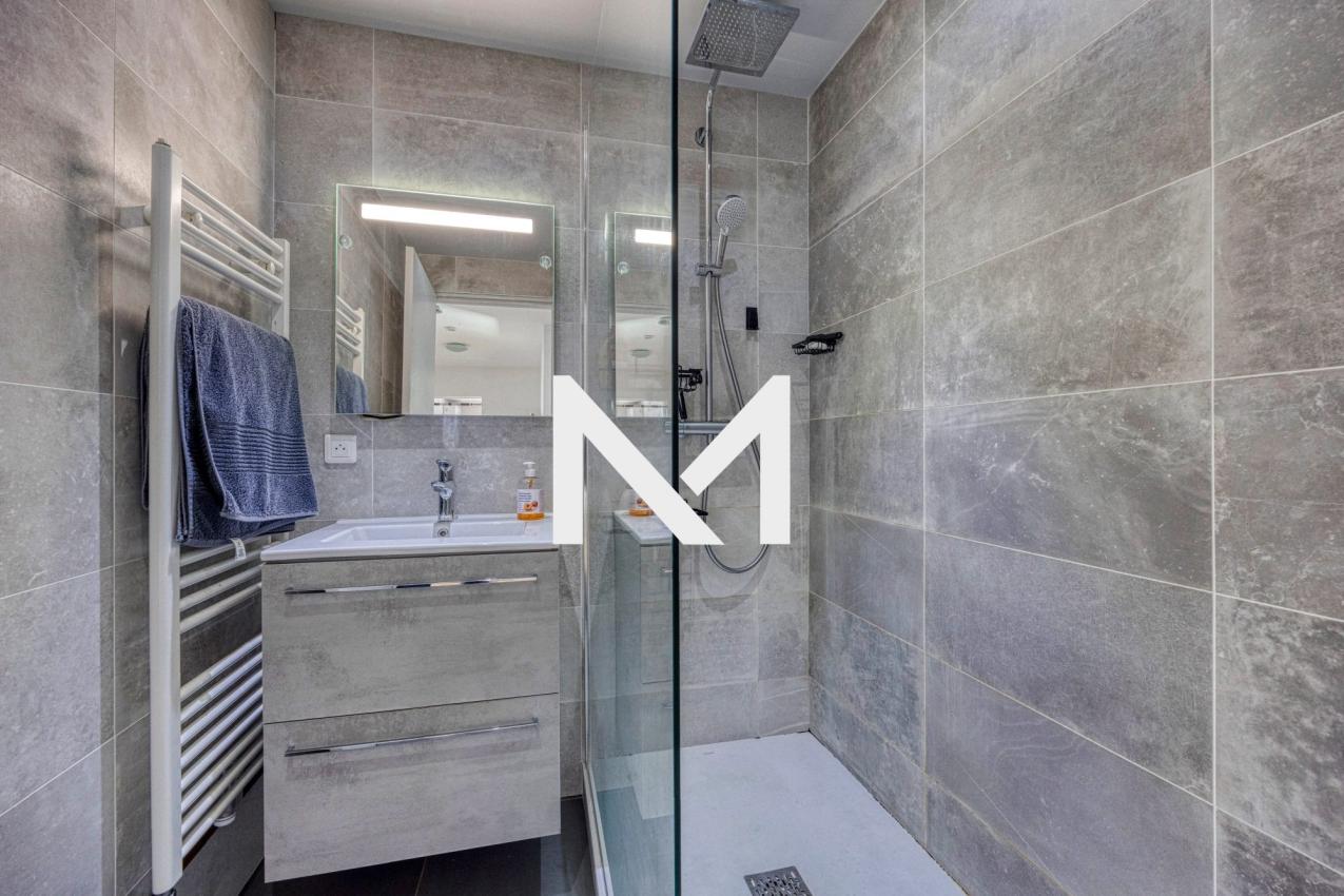 MAISON FAMILLIALE AVEC PISCINE - Photo 15