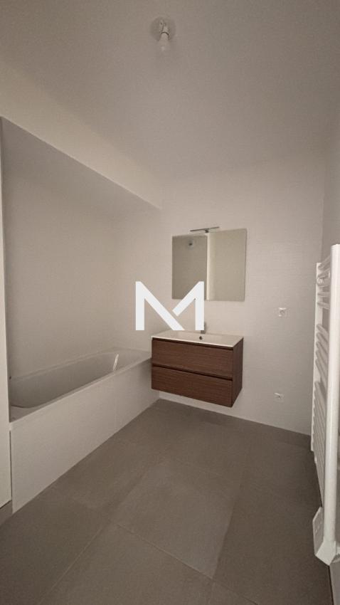 T4 TERRASSE DERNIER ETAGE - Photo 6