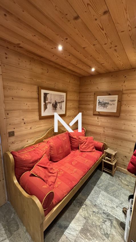 MEGEVE T3 AVEC TERRASSE ET STATIONNEMENTS - Photo 8