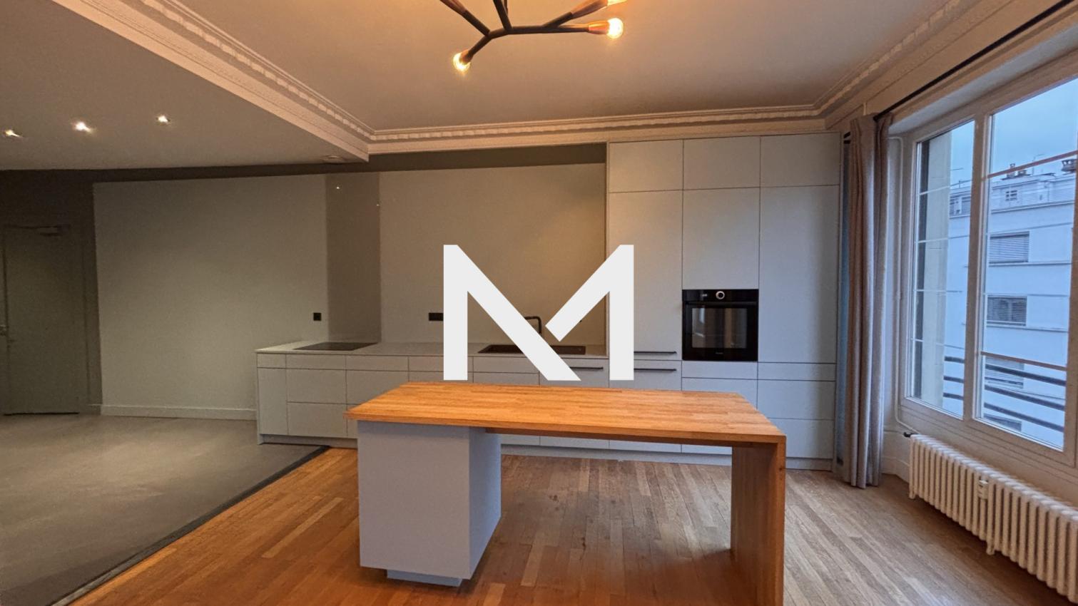 GRENOBLE HYPER CENTRE - RUE BELGRADE - APPARTEMENT MEUBLE D'EXCEPTION - Photo 10