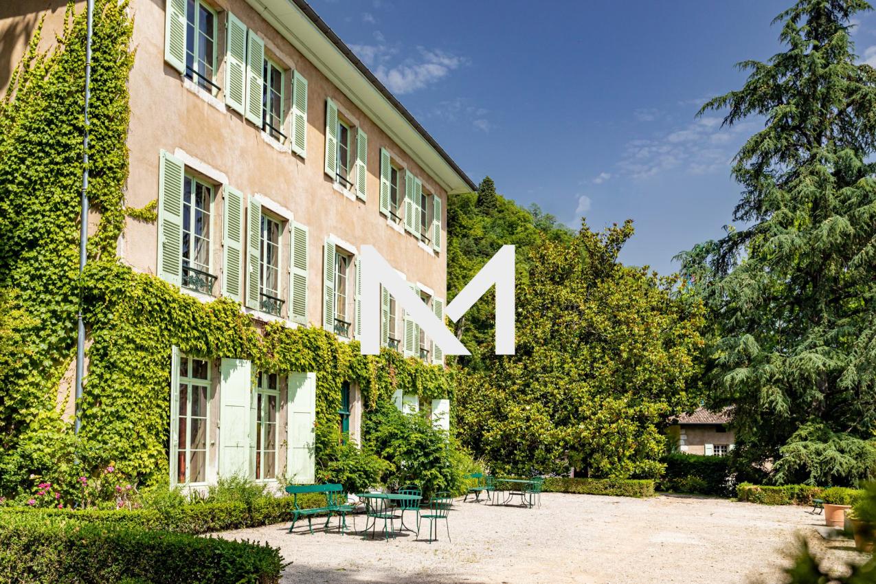 MAISON DE MAITRE AVEC PARC - NOYAREY - Photo 4
