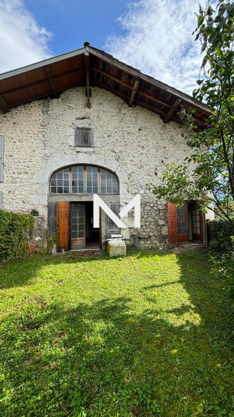 BATISSE EN PIERRE A RENOVER - Photo 1