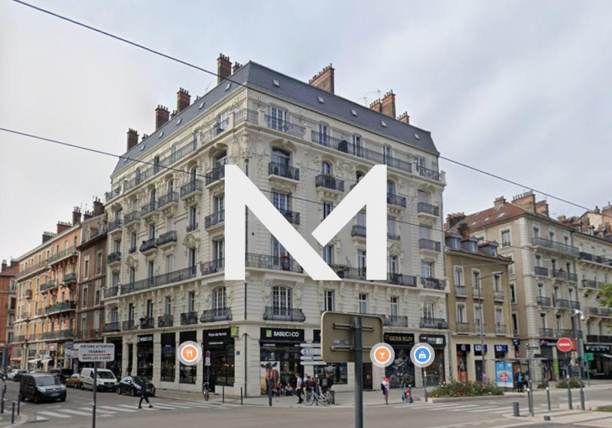 GRENOBLE - BEL IMMEUBLE HAUSSMANNIEN- T3 - Photo 6
