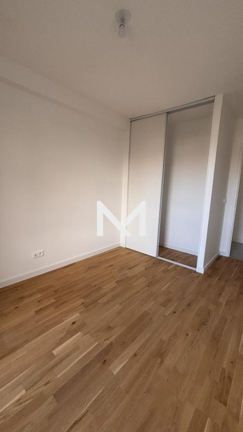 T4 TERRASSE MEYLAN - Photo 8