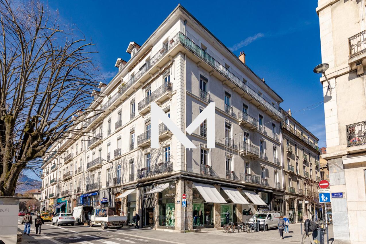 T5 Haussmannien Leon Martin - Photo 2
