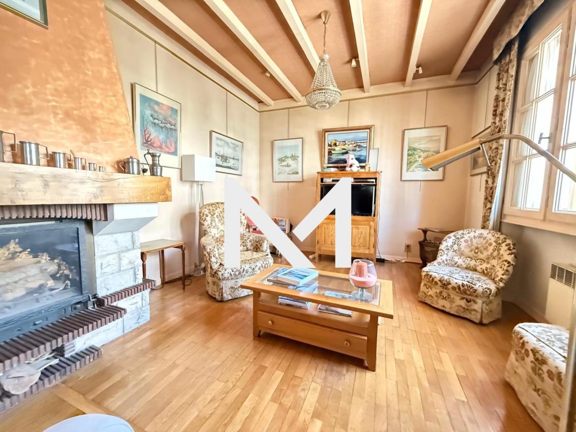 GRAND T2 (POSS T3) - ETAGE ELEVE - BALCON SUD - POSS GARAGE - Photo 3