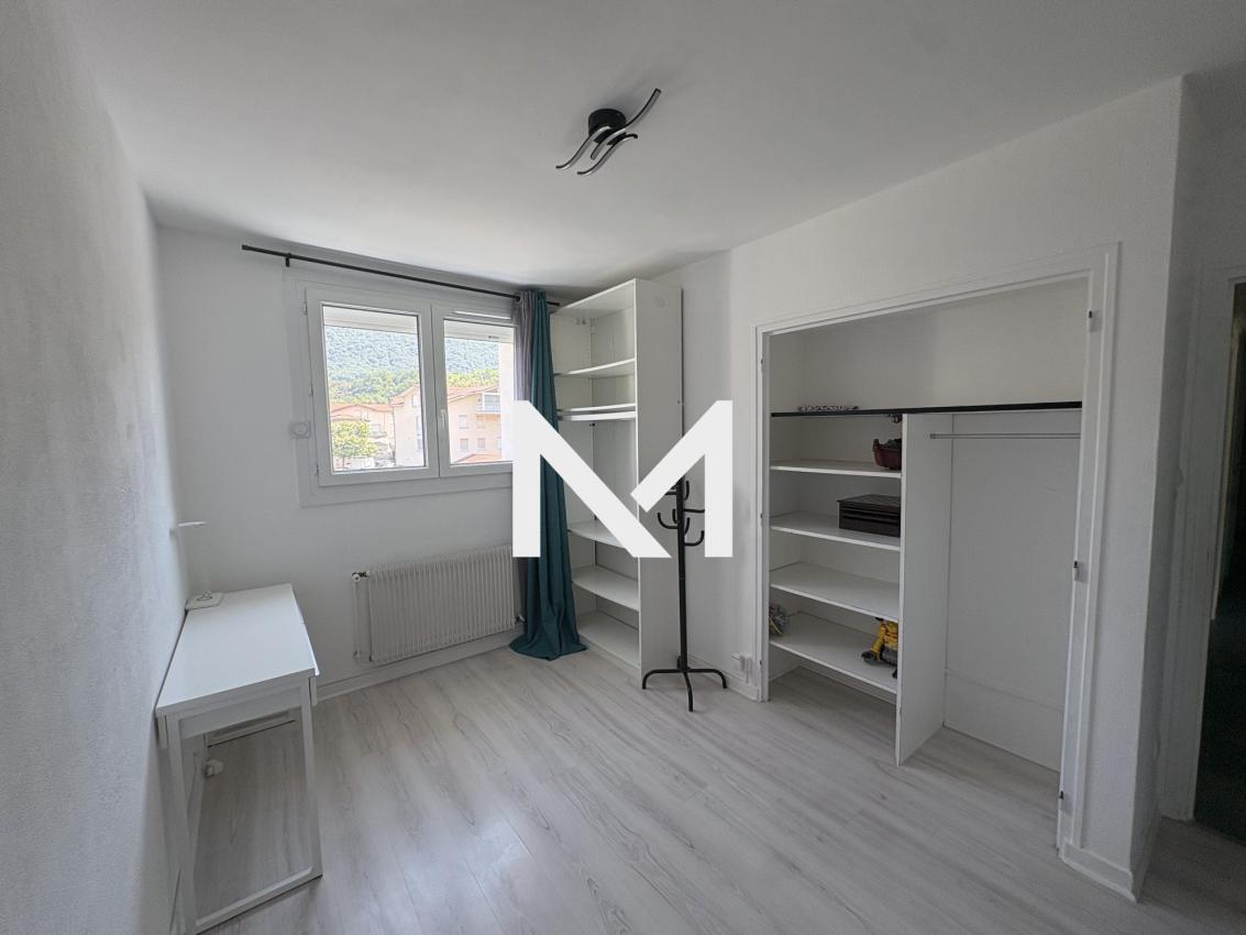 VIF - T4 AVEC BALCON ET GARAGE - Photo 6