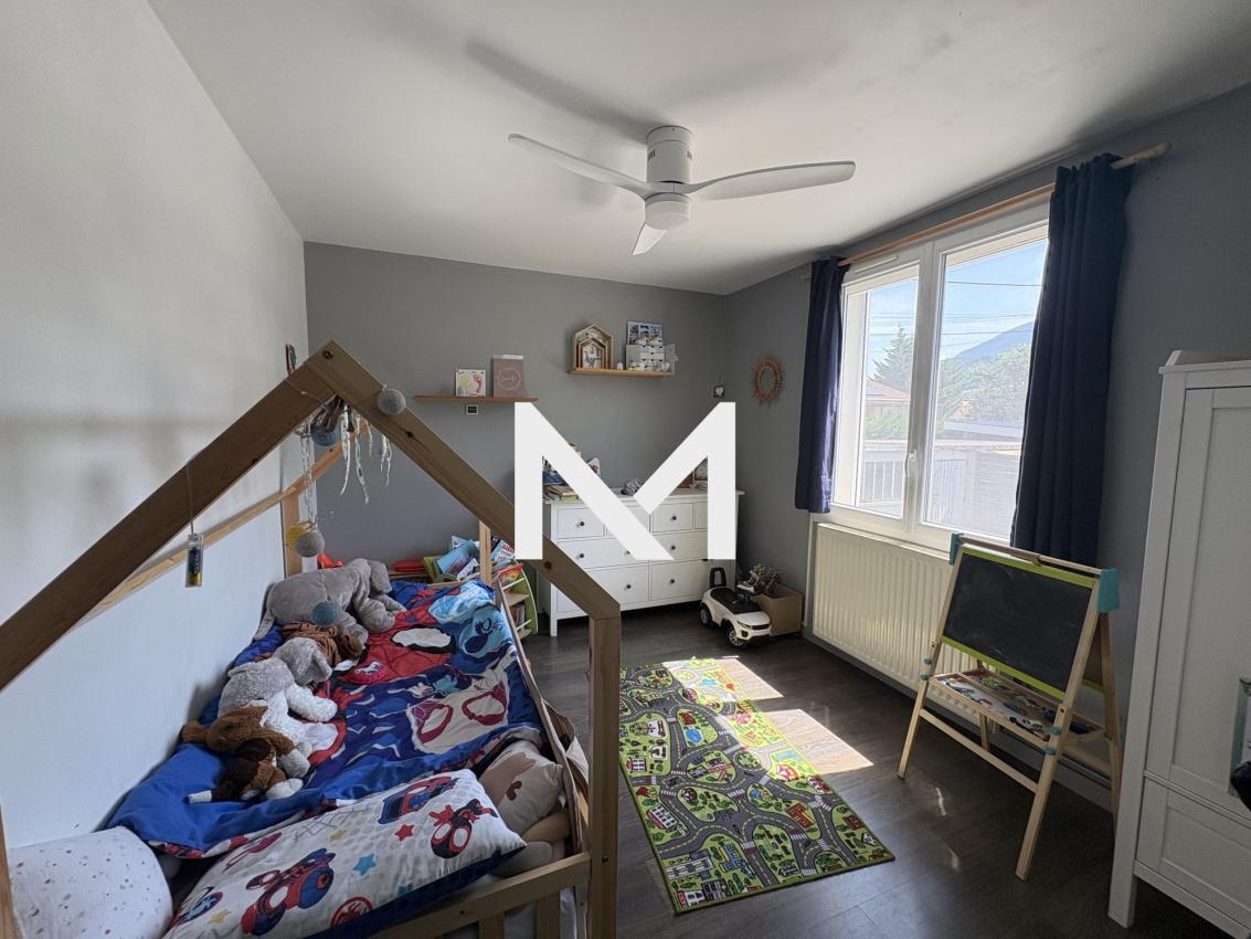 VIF - T3 AVEC JARDIN DE 438 M² + DEPENDANCE DE 52 M² - Photo 6