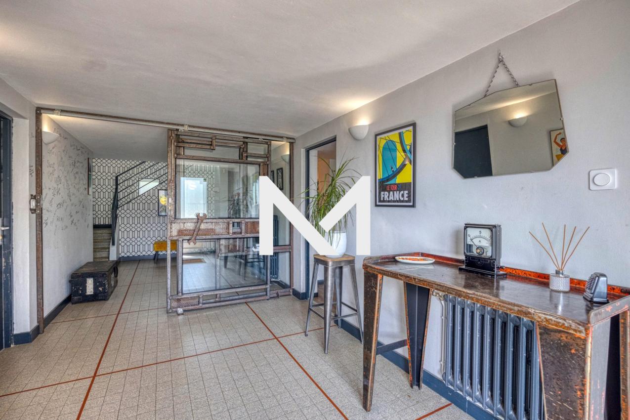 MAISON FAMILLIALE AVEC PISCINE - Photo 16