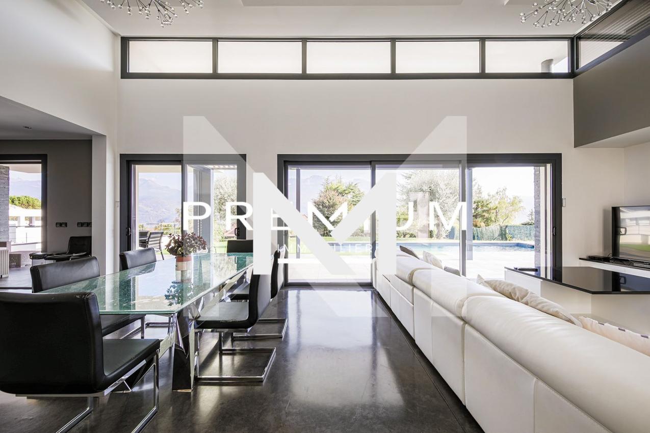 VILLA COMTEMPORAINE AVEC PISCINE - VUE BELLEDONNE - Photo 6
