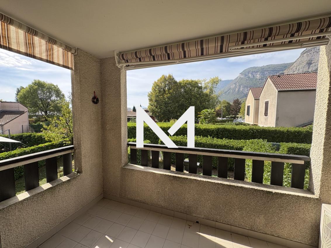 CROLLES - T3 - BALCON - CLIMATISATION - GARAGE - Photo 1