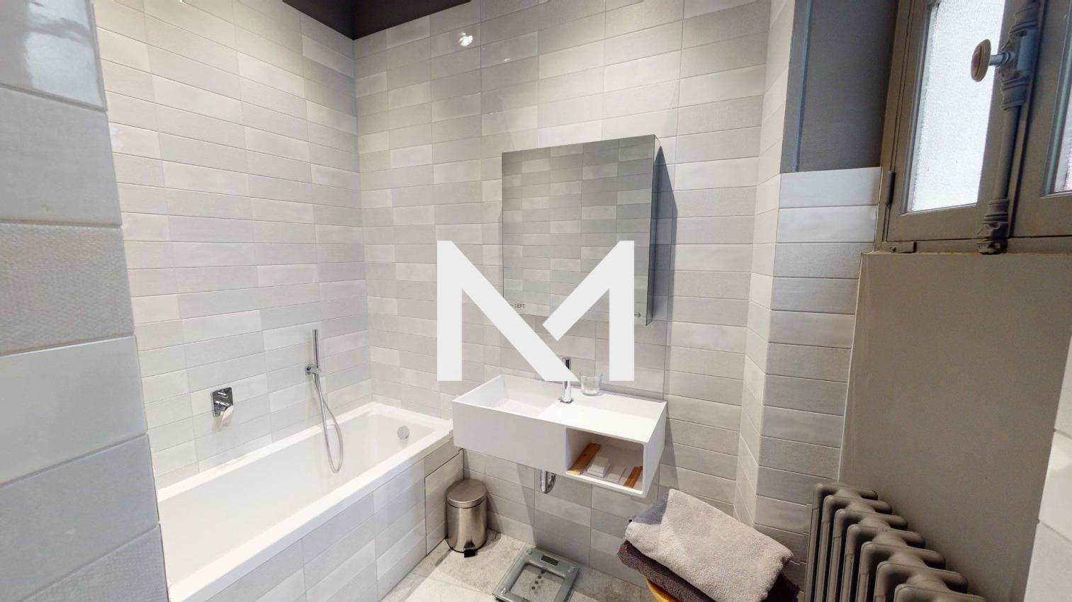 GRENOBLE HYPER CENTRE - RUE BELGRADE - APPARTEMENT MEUBLE D'EXCEPTION - Photo 8